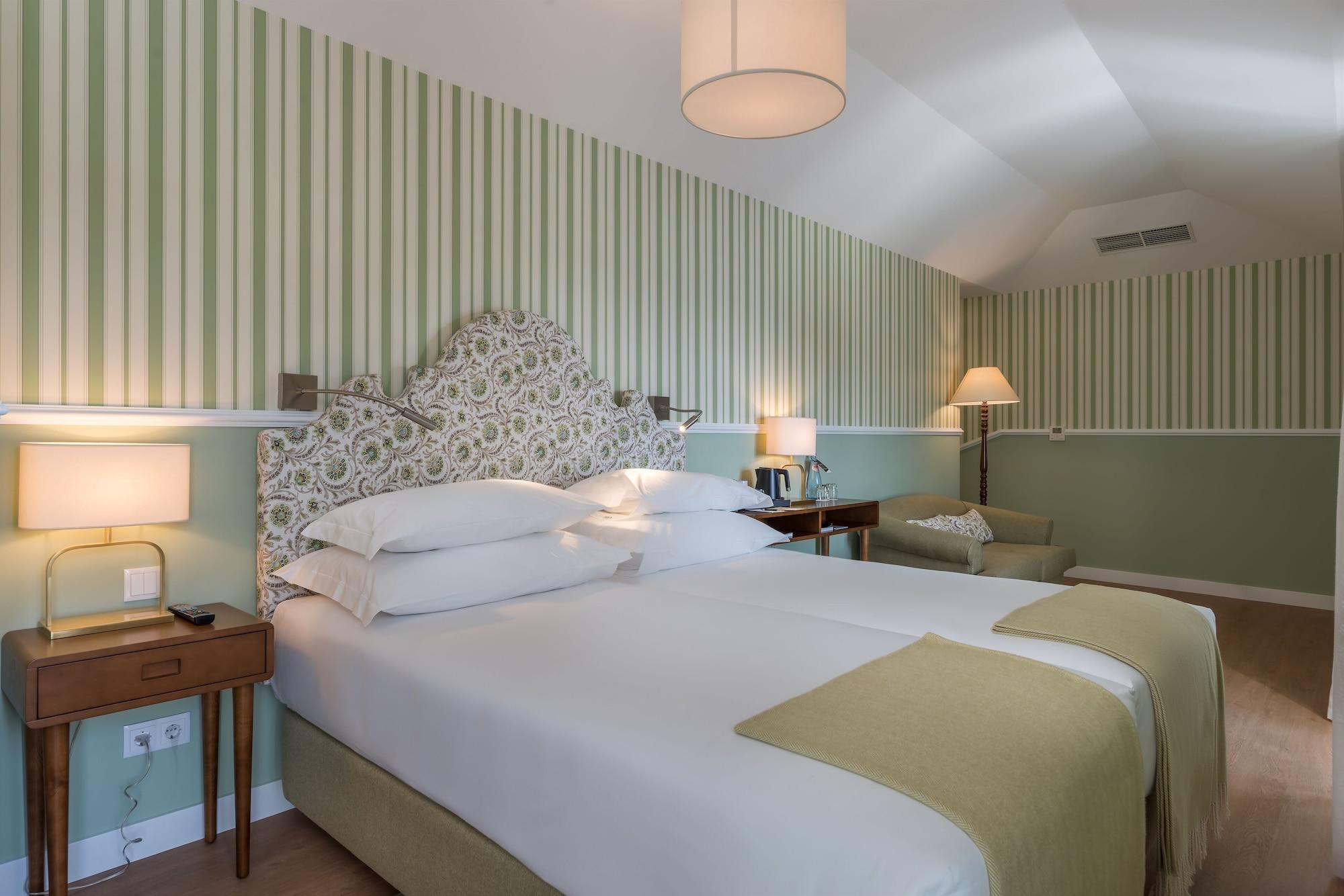 Pestana Churchill Bay Câmara de Lobos Exteriör bild
