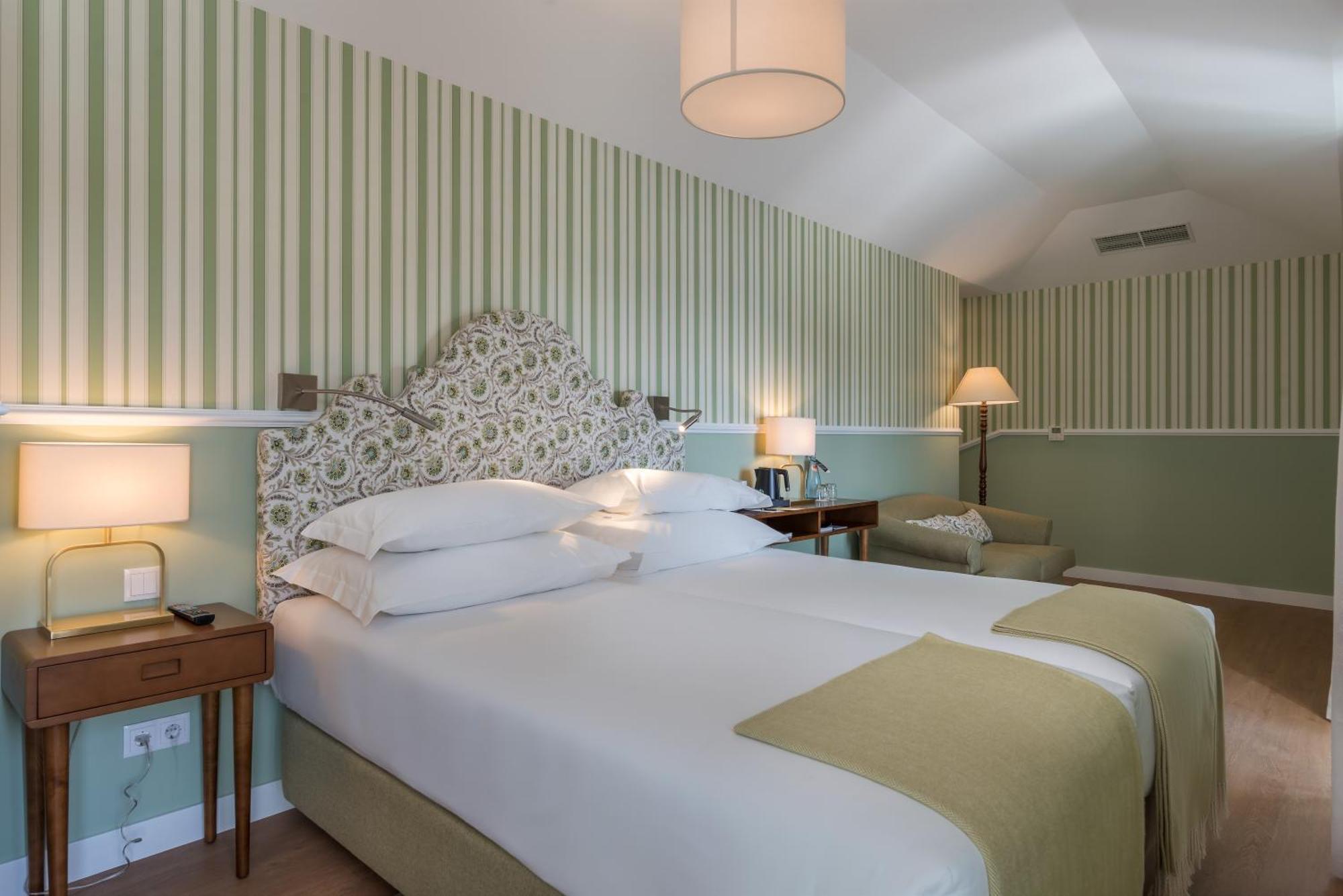 Pestana Churchill Bay Câmara de Lobos Exteriör bild